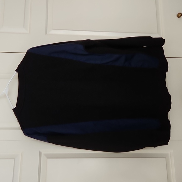 niko and...  men's Pleated pullover - Picture 6 of 6